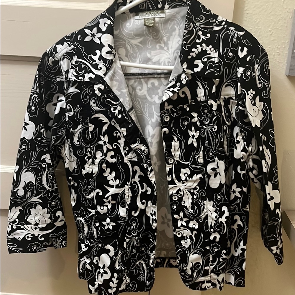 Floral Black and White Blazer